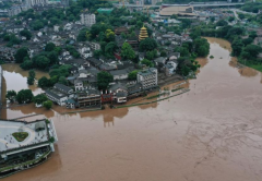 <b>游泳池被洪水淹了,泳池设备该怎么处置？</b>